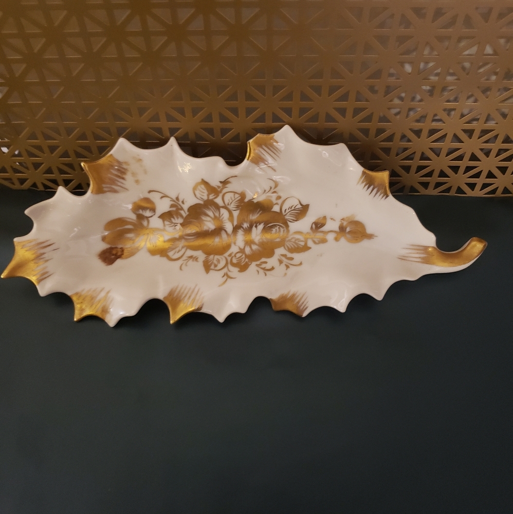 LIMOGES LEAF DISH